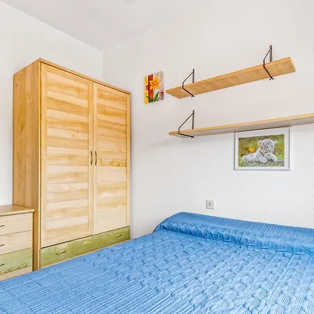 Apartment Nautico 3 *